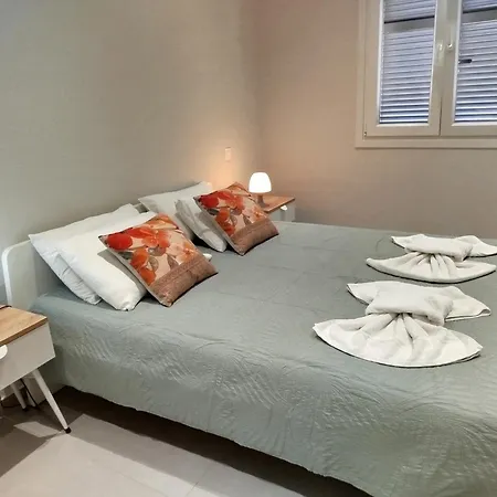 Jasmine Kalami (Corfu)